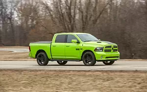   Ram 1500 Sublime Sport Crew Cab - 2017
