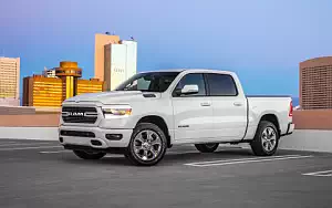   Ram 1500 Big Horn Crew Cab Sport Appearance Package - 2018
