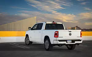   Ram 1500 Big Horn Crew Cab Sport Appearance Package - 2018