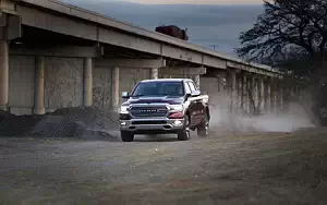   Ram 1500 Laramie Crew Cab - 2018