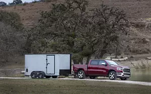   Ram 1500 Laramie Crew Cab - 2018