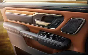   Ram 1500 Laramie Longhorn Crew Cab Off Road Package - 2018