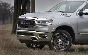   Ram 1500 Limited Crew Cab - 2018