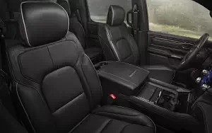   Ram 1500 Limited Crew Cab - 2018