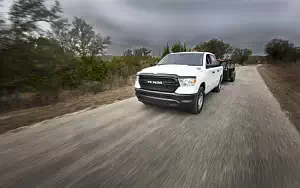   Ram 1500 Tradesman Crew Cab - 2018