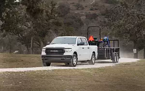   Ram 1500 Tradesman Crew Cab - 2018