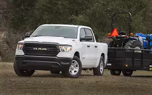   Ram 1500 Tradesman Crew Cab - 2018