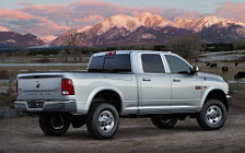   Ram 2500 Power Wagon Laramie - 2012