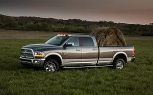   Ram 2500 Heavy Duty Laramie Crew Cab - 2013