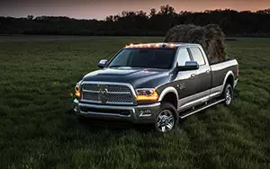  Ram 2500 Heavy Duty Laramie Crew Cab - 2013