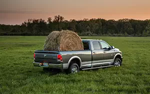   Ram 2500 Heavy Duty Laramie Crew Cab - 2013
