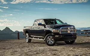   Ram 2500 Laramie Limited Crew Cab - 2014