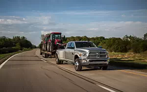   Ram 3500 Laramie Longhorn Crew Cab - 2013