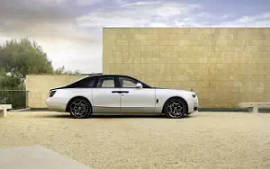   Rolls-Royce Black Badge Ghost Aesthete - 2025