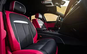   Rolls-Royce Black Badge Ghost Endeavour - 2025