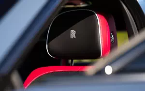  Rolls-Royce Black Badge Ghost Endeavour - 2025