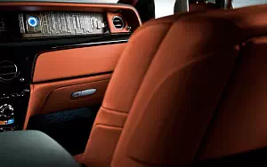   Rolls-Royce Phantom - 2017