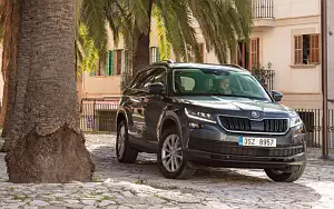 Обои автомобили Skoda Kodiaq - 2017