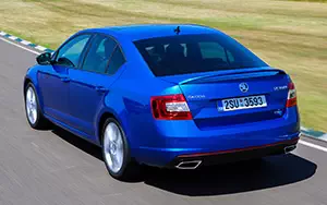 Обои автомобили Skoda Octavia RS - 2013