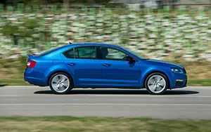Обои автомобили Skoda Octavia RS - 2013