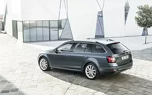 Обои автомобили Skoda Octavia Combi 4x4 - 2017