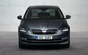 Обои автомобили Skoda Octavia - 2017