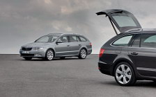 Обои автомобили Skoda Superb Combi - 2009