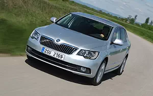 Обои автомобили Skoda Superb - 2013