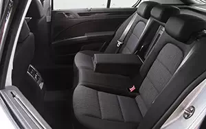   Skoda Superb - 2013