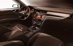   Skoda Superb - 2013