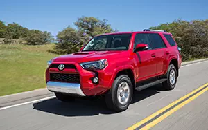   Toyota 4Runner US-spec - 2014