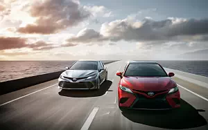   Toyota Camry XSE US-spec - 2017
