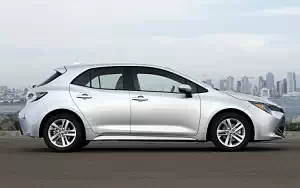   Toyota Corolla SE Hatchback US-spec - 2019