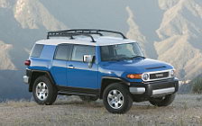 Обои автомобили Toyota FJ Cruiser - 2007