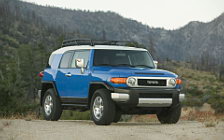 Обои автомобили Toyota FJ Cruiser - 2007