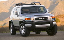   Toyota FJ Cruiser - 2007