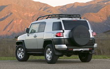   Toyota FJ Cruiser - 2007