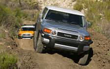   Toyota FJ Cruiser - 2007