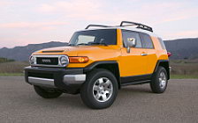   Toyota FJ Cruiser - 2007