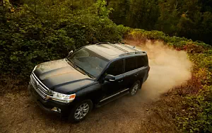 Обои автомобили Toyota Land Cruiser 200 US-spec - 2016