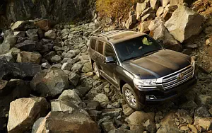 Обои автомобили Toyota Land Cruiser 200 US-spec - 2016