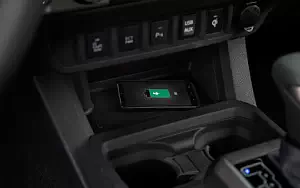   Toyota Tacoma Limited Double Cab - 2015