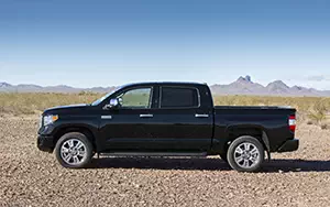   Toyota Tundra CrewMax Platinum - 2014