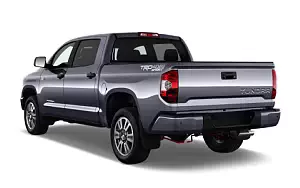 Обои автомобили Toyota Tundra TRD Sport CrewMax Cab - 2017
