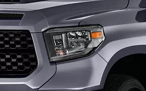   Toyota Tundra TRD Sport CrewMax Cab - 2017