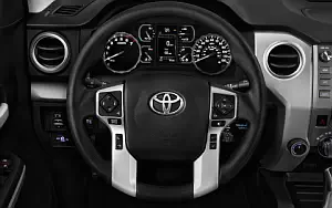   Toyota Tundra TRD Sport CrewMax Cab - 2017