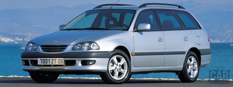 Обои автомобили - Toyota Avensis Wagon - Car wallpapers
