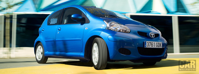   Toyota Aygo - 2009 - Car wallpapers