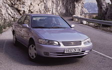 Toyota Camry - 1996