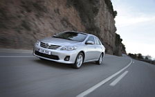 Обои автомобили Toyota Corolla - 2010